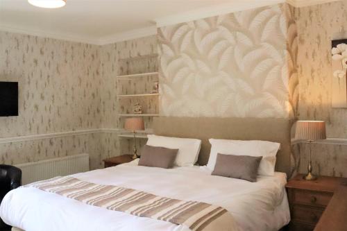 Portclew House - image 11