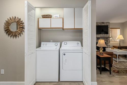 Falcon's Nest condo Falcon's Nest condo