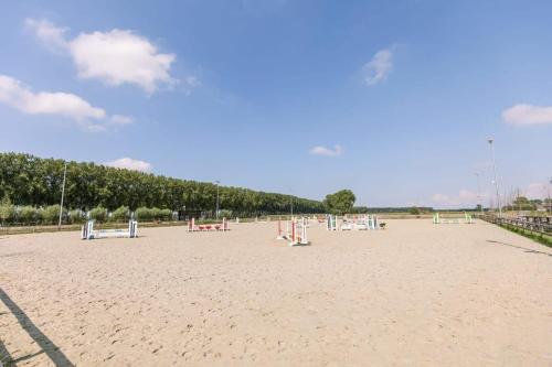 Lord - Charming double room at ranch "De Blauwe Zaal"