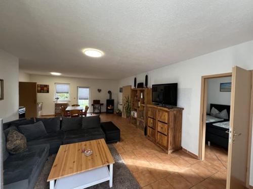 2 bedrooms, 2 beds
