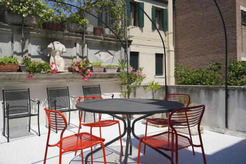 Family apartment with Terrace Venice Historical Center, Benátky (fotografie 8)