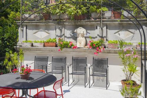 Family apartment with Terrace Venice Historical Center, Benátky