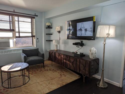 Fully renovated Manhattan gem in New York, USA