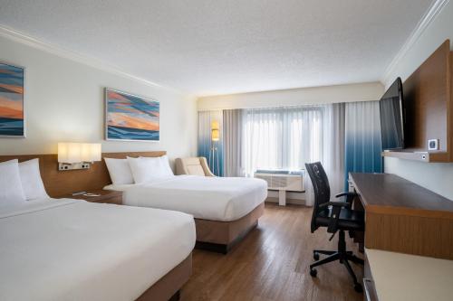 Courtyard by Marriott - Naples - image 10