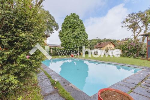 Casa com piscina e churrasqueira em Petrópolis