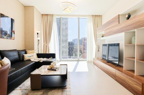 HiGuests - Contemporary Comfort 1BR Apt in Forte Tower 1, Dubaï (photo 2)