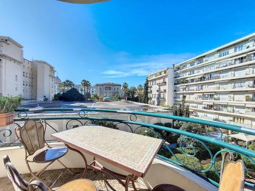 Nestor&Jeeves - SUITE FLORA - Promenade des Anglais - Central - image 7