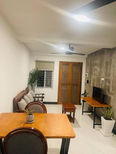 Junior Suite with Balcony image 1