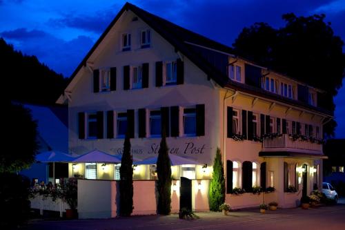 Gasthaus Sternen Post - Accommodation - Oberried