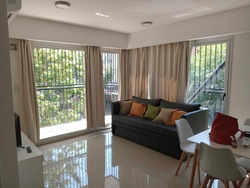 One-Bedroom Apartment image 5