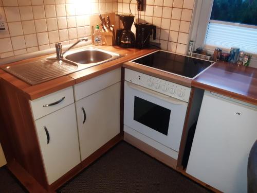 ห้องครัว, Hüttenzauber (Huttenzauber) in บรูก อาน เดอร์ กล็อกเนอร์สตราซเซ่