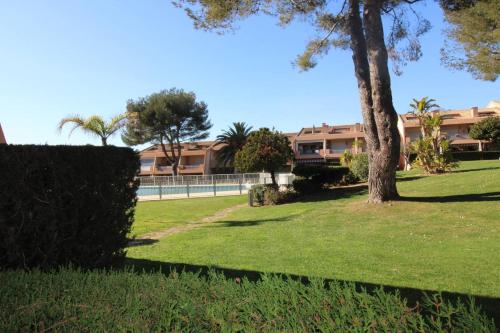 EDENCAU Appartement pour 4 personnes climatisé proche de la mer avec piscine commune au Pradet - Location saisonnière - Le Pradet