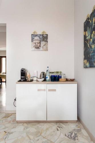 Cozy room in a SHARED apartment close to Linate airport stanza in appartamento condiviso a due passi da Milano Linate, Mediolan (zdjęcie 9)