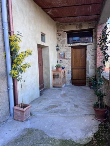  Casa Angolo Cantina nel Castello in Montegiovi