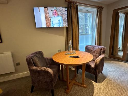 Goswell House - image 2