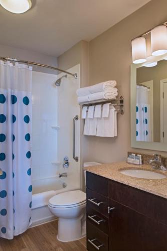 TownePlace Suites Fayetteville Cross Creek - image 14