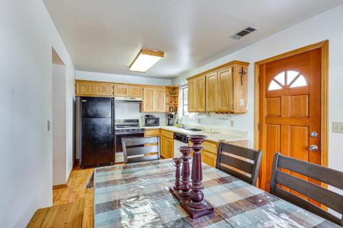 Arrowbear Lake Vacation Rental about 5 Mi to Skiing! in Arrowbear Lake, USA