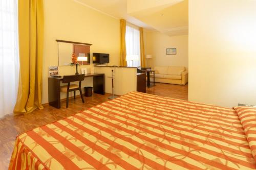 Hotel Due Colonne - image 9