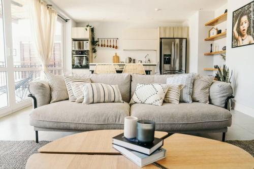 LUXURY Apartment in BLUE Playa Venao D-32 in Las Escobas del Venado