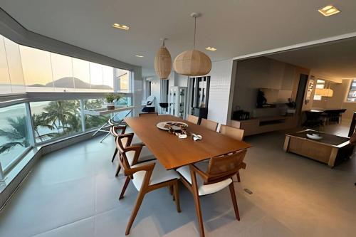 Apartamento Vista Mar em Riviera Sao Lourenço