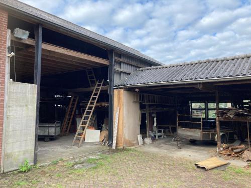 ทัศนียภาพภายนอกโรงแรม, Het werkhuis, terug in de tijd in ไบเทนเคอบีดโฟลเกล