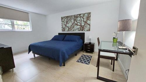 The Tides Apartments on the beach Room Type - 2 Bedrooms and 1 1/2 Bathroom Apartment