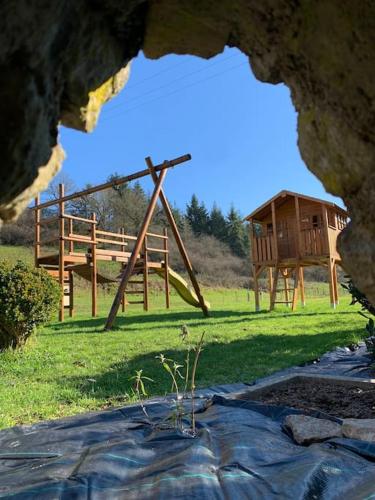 La Bétamotte: Maison entière avec piscine dans le parc du Morvan