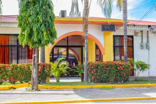 HOTEL CLUB MORAZAN in San Lorenzo