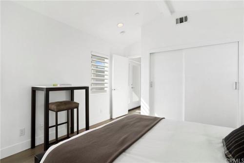 918 W Balboa B in Newport Beach, USA