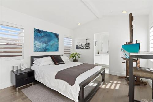 918 W Balboa B in Newport Beach, USA