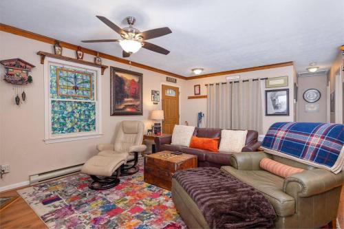 Lake Front Home 15 Min from BlueRidge Mountains. - image 10