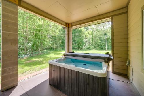 Spacious House on Half Acre Less Than 3 Mi to Beach! in Sawyer, USA