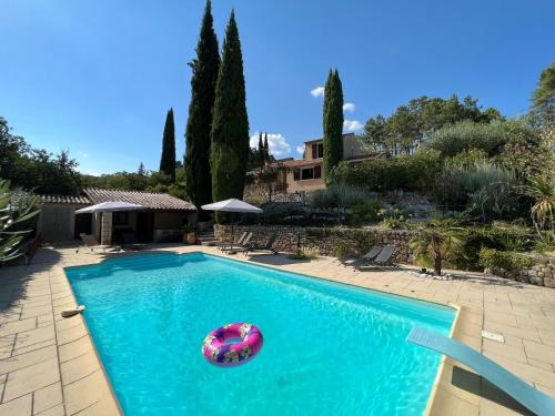 Beautiful villa 5 minutes drive from the Village des Vans - Location saisonnière - Saint-Genest-de-Beauzon