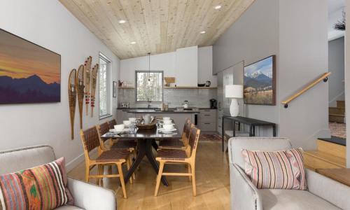 Lake Cabin 13 Lakewood in Big Sky, USA