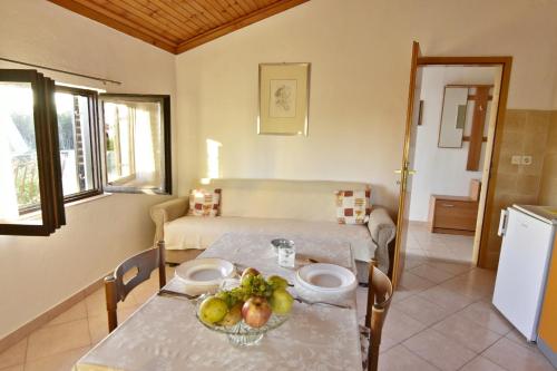 One-Bedroom Apartment with Terrace and Sea View