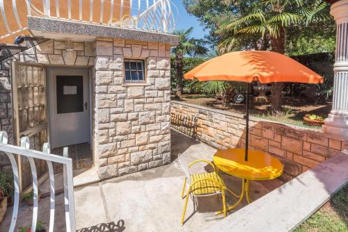 شرفة/ تراس, Apartments with parking space Umag - 22520 in آومجا