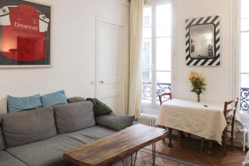 Spacious apartment - near Palais Garnier