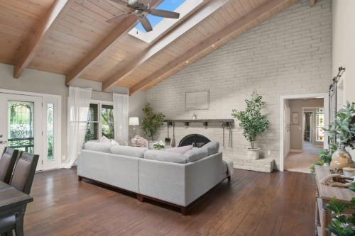 @ Marbella Lane - Alpaca Farm House Pool @ Marbella Lane - Alpaca Farm House Pool