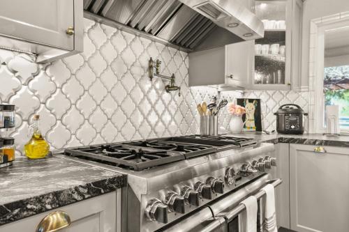 @ Marbella Lane - Alpaca Farm House Pool @ Marbella Lane - Alpaca Farm House Pool