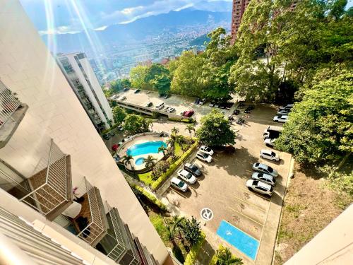 Medellin TRIP CITY parque lleras poblado palmas