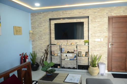 Isle inn {Fuvahmulah) Isle inn {Fuvahmulah)