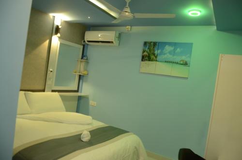 Isle inn {Fuvahmulah) Isle inn {Fuvahmulah)