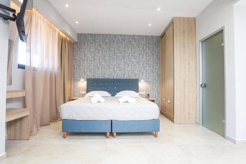 2 twin beds