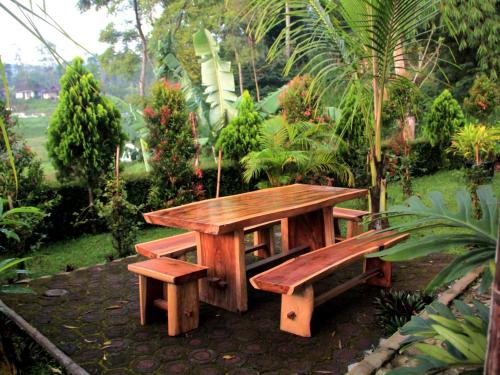 Удобства, Omah Gunung Garut in Cisurupan