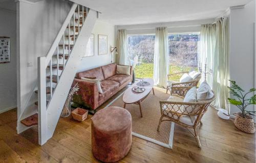 Beautiful Home In Lindesnes With Wi-fi