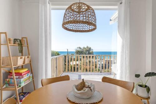 Shore to Adore: Near Beach Ocean Views & WiFi