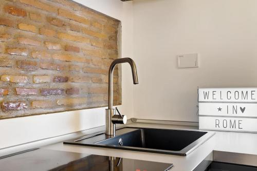 HostMe Piazza Navona Apartament, Рим (фото 5)