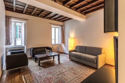 Domus Mondrian Luxury House - image 9