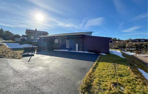 Beautiful Home In Lindesnes With Wi-fi
