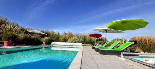 Gîte Mara des Bois - Pour 5-6 personnes - Idéalement situé pour visiter le Lot-et-Garonne - Piscine, grand jardin, terrasse avec barbecue